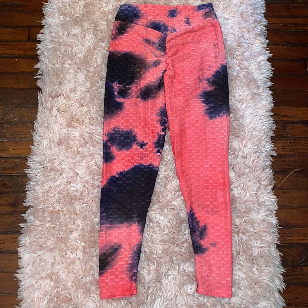 Tye-Dye Matching Set Size Small/Medium - Picture 5 of 5